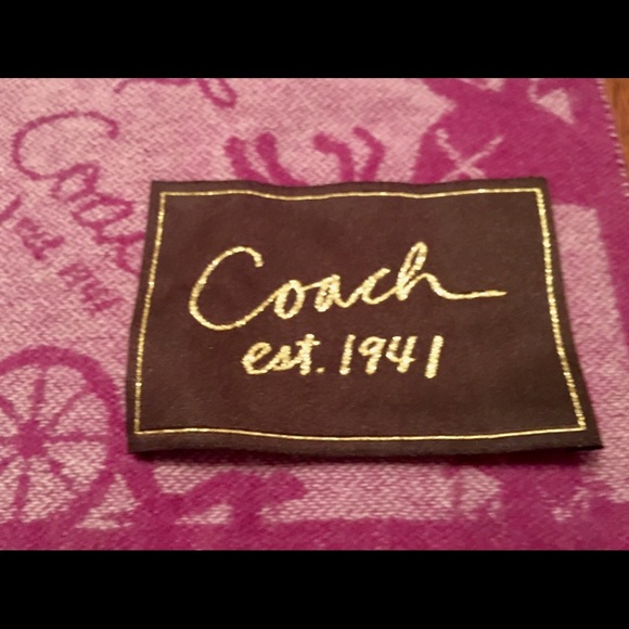 NWOT!! Beautiful Coach Winter Scarf ๐ - Picture 3 of 4